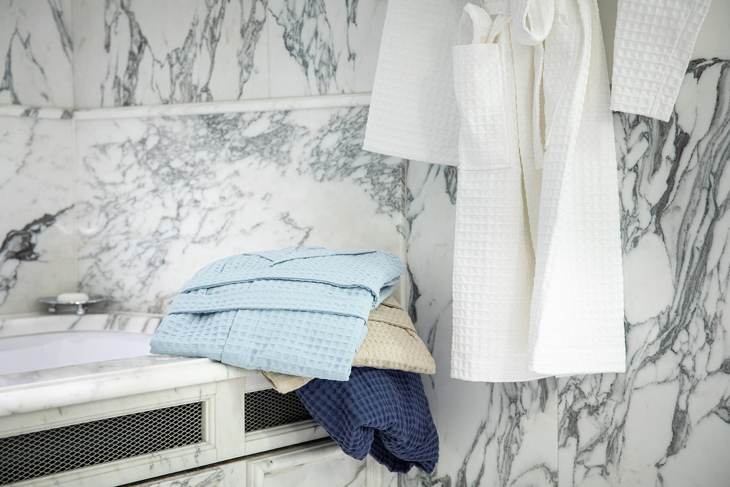 Peignoir à capuche nid d'abeille